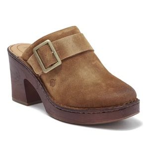 Born Hannah Rust Tobacco Distressed Clog Size 11M
